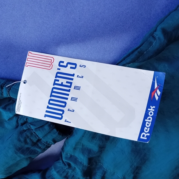 RARE Vintage Reebok Deadstock Aunt Viv Jacket - Picture 11 of 13